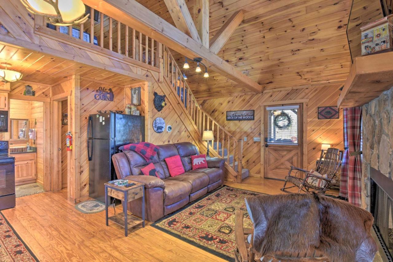 Helen Cabin With Deck And Hot Tub Less Than Half Mi To Main St Экстерьер фото
