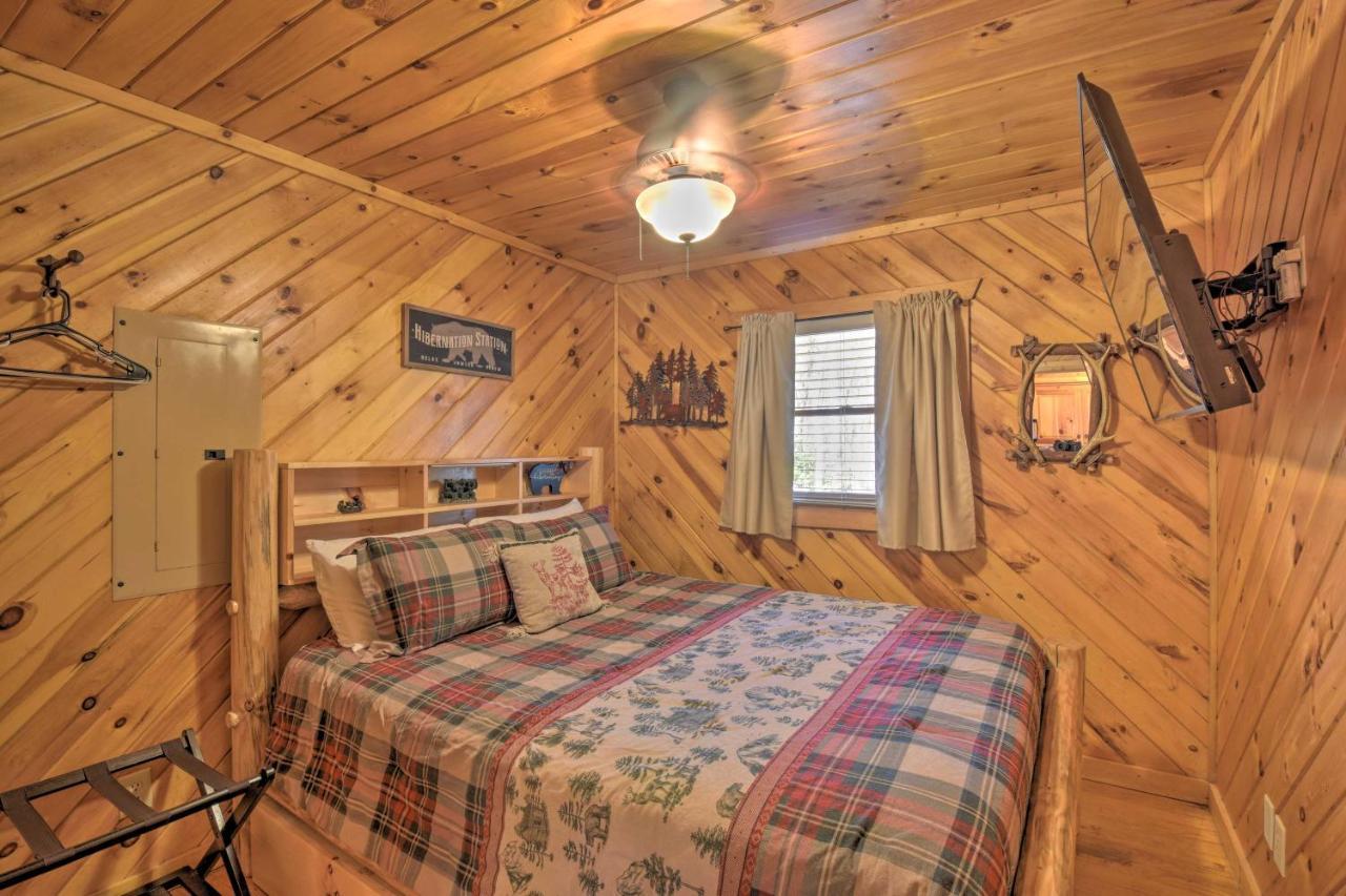 Helen Cabin With Deck And Hot Tub Less Than Half Mi To Main St Экстерьер фото